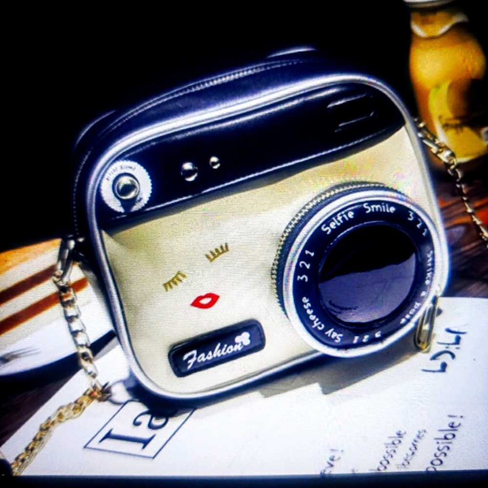 RETRO Camera Crossbody women's Leather purse ....